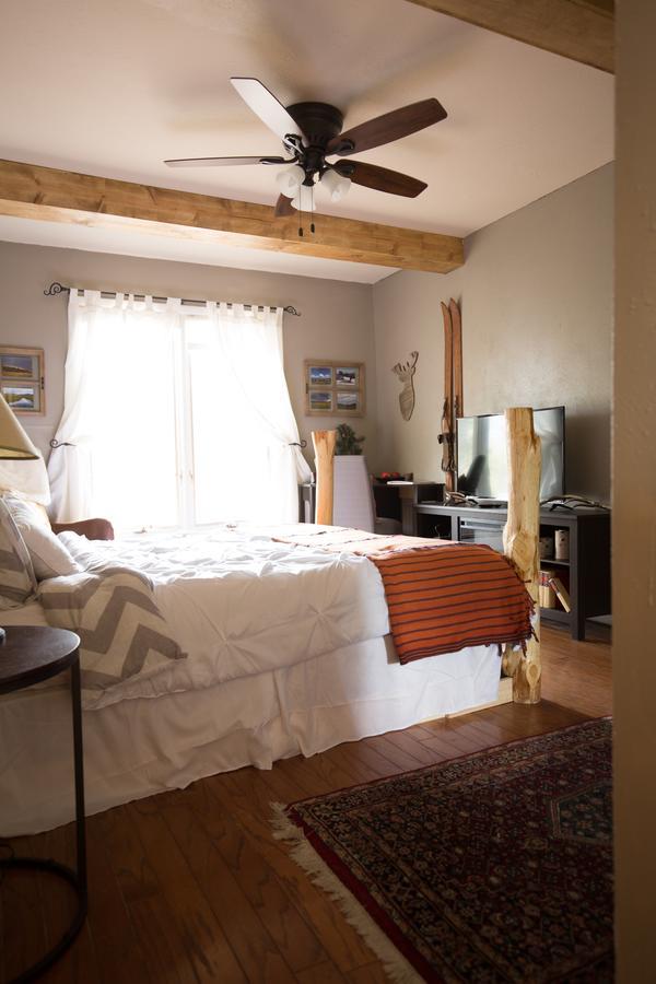 Pueblo Canyon Inn Los Alamos Kültér fotó